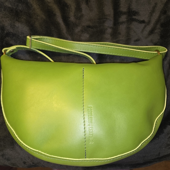 Portland Leather Large Koala in Green Apple - Picture 2 of 6